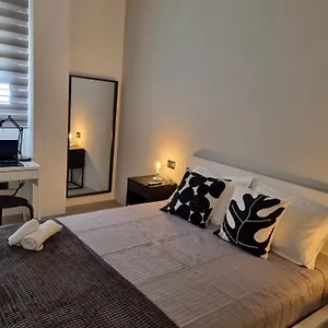 https://glam-house-assemini.in-sardinia.net